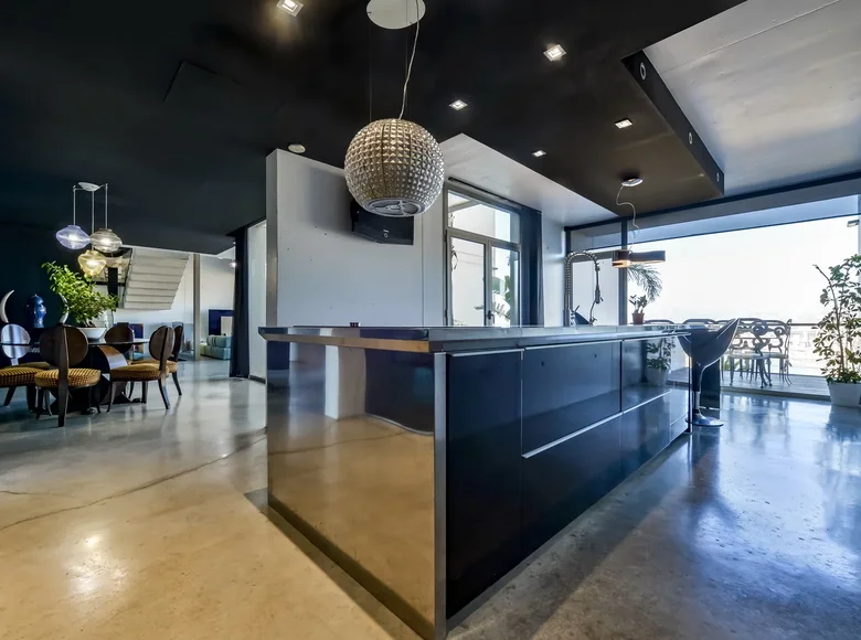 Villa de 4 dormitorios 550 m² Benidorm, Španjolska