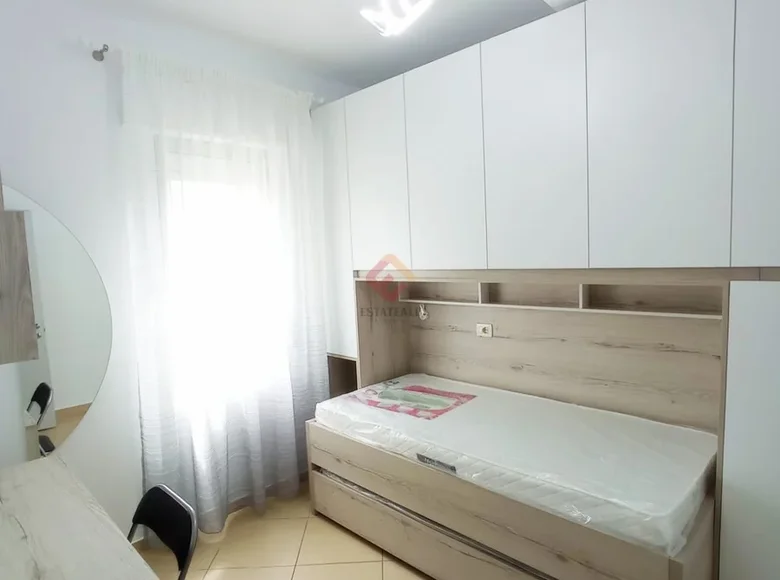 Apartment 61 m² in Bashkia Vlore, Albania