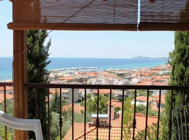 2 bedroom Villa 100 m² Nea Skioni, Greece