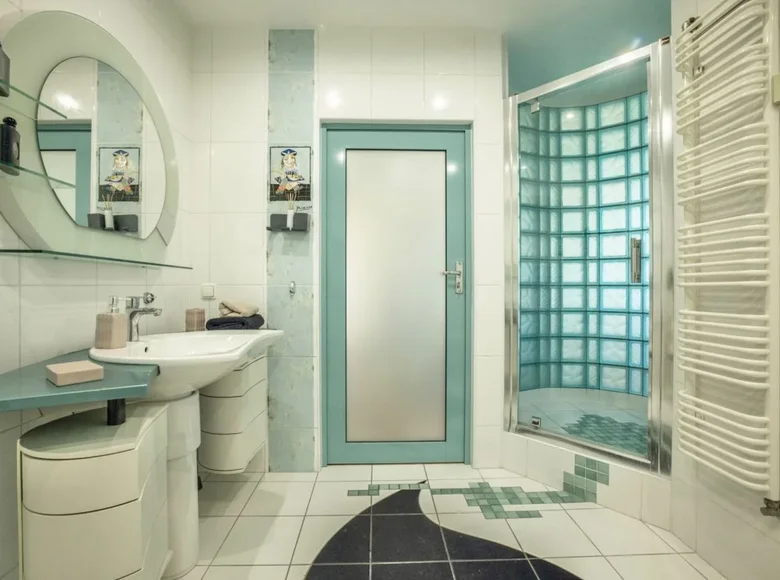 Wohnung 3 zimmer 81 m² Lodz, Polen