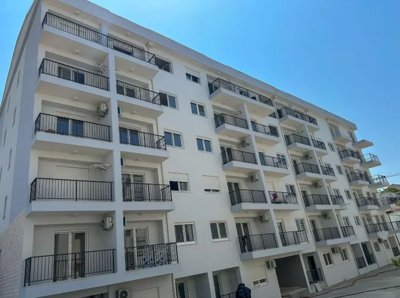 Mieszkanie 1 pokój 42 m² Budva, Czarnogóra
