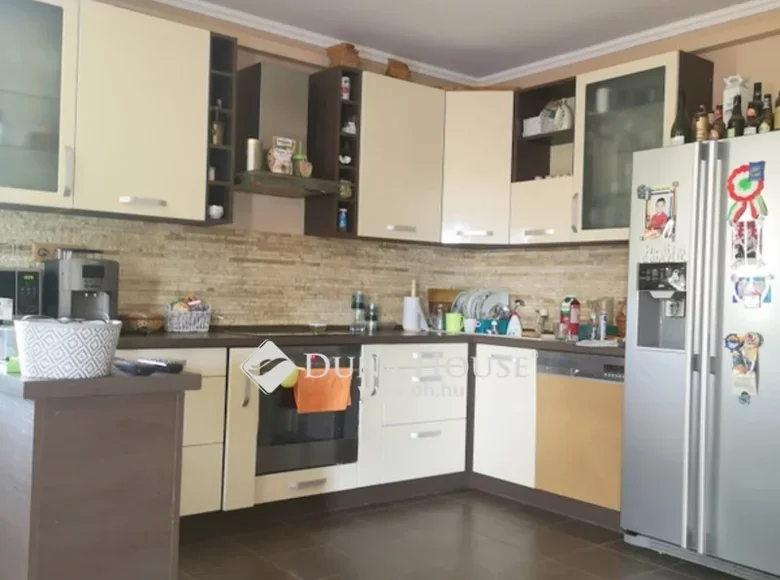 Dom 446 m² Nyirpazony, Węgry