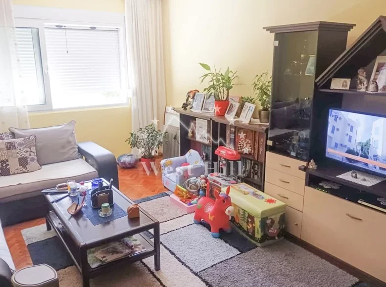 2 room apartment 64 m² Bar, Montenegro