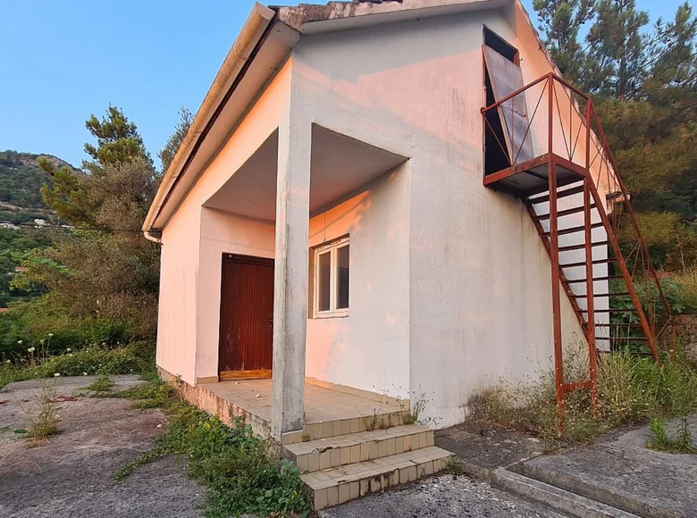 Gewerbefläche  Sisici, Montenegro