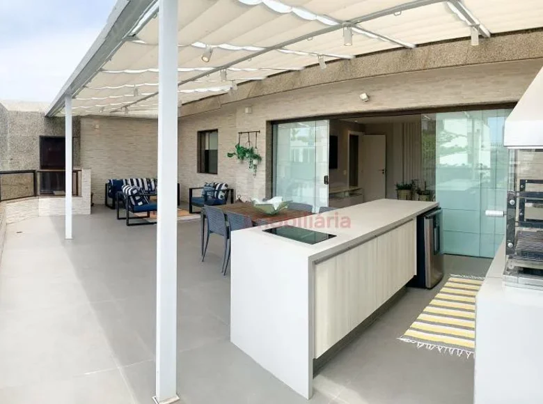 Penthouse 3 bedrooms 230 m² in Regiao Geografica Imediata do Rio de Janeiro, Brazil