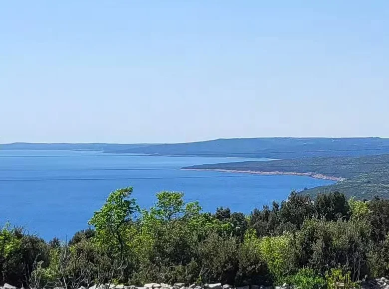 Atterrir  Grad Labin, Croatie