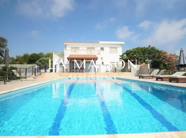 5 bedroom house 309 m² Kissonerga, Cyprus
