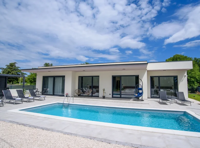 3 bedroom villa 135 m² Grad Rovinj, Croatia