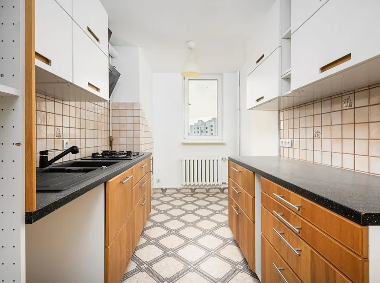 2 bedroom apartment 61 m² Warsaw, Poland