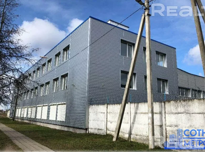 Manufacture 1 000 m² in Maladzyechna, Belarus
