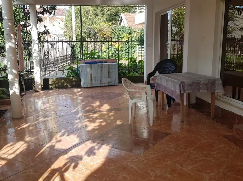 Hotel 190 m² Dobra Voda, Montenegro