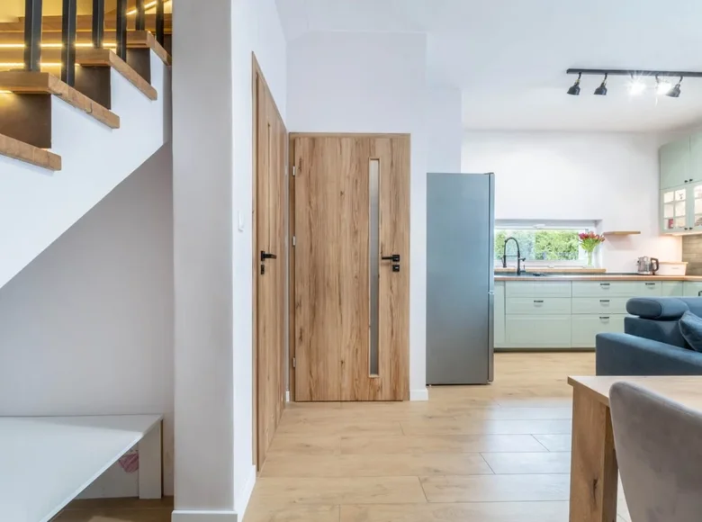 Квартира 3 комнаты 65 м² Przezmierowo, Польша