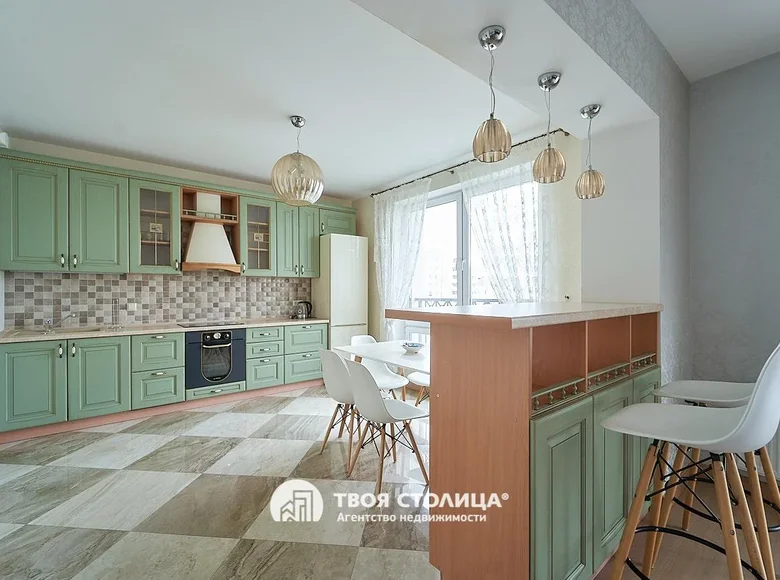 Apartamento 3 habitaciones 89 m² en Minsk, Belarús