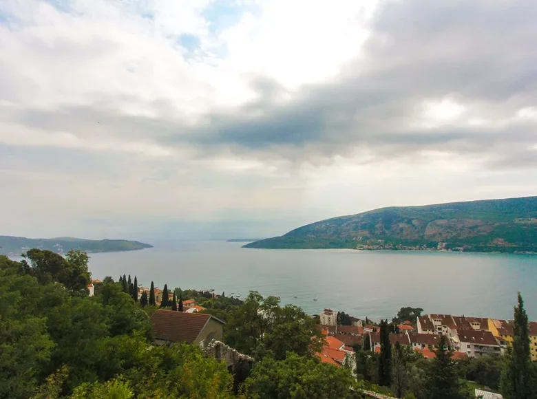 Apartamento 3 habitaciones 136 m² Herceg Novi, Montenegro