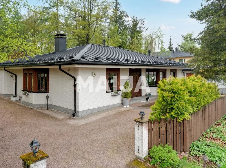 3 bedroom house 166 m² Helsinki sub-region, Finland