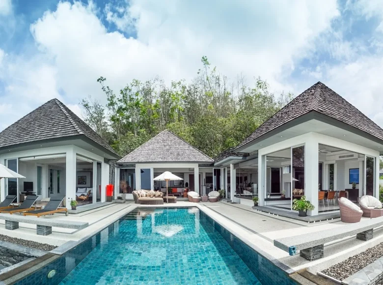 5-Schlafzimmer-Villa 1 000 m² Choeng Thale, Thailand