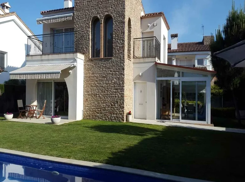 4 room house  in s'Agaró, Spain