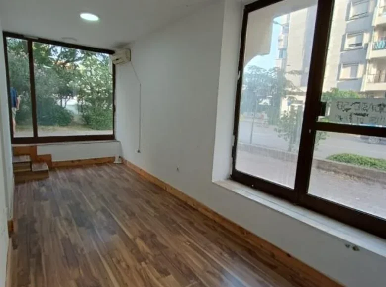 Pomieszczenie biurowe 32 m² Bar, Czarnogóra