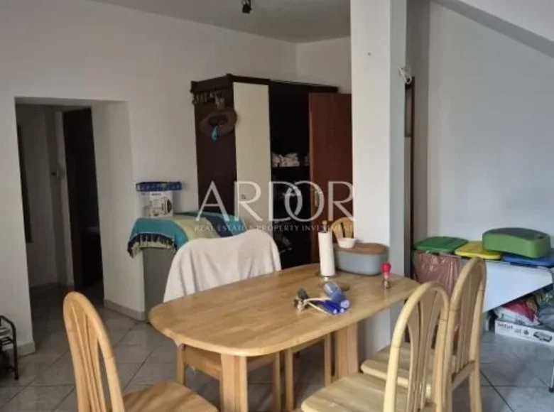 4 bedroom house 190 m² Grad Novi Vinodolski, Croatia