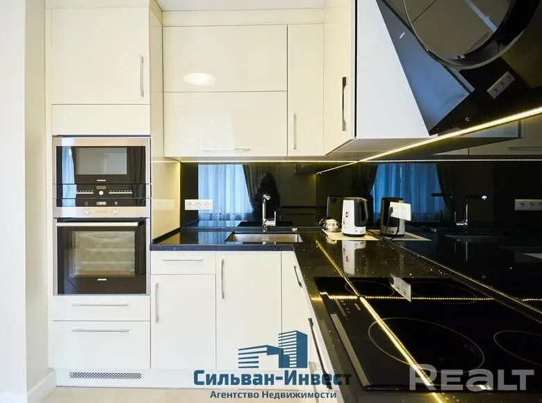 Квартира 4 комнаты 182 м² Минск, Беларусь