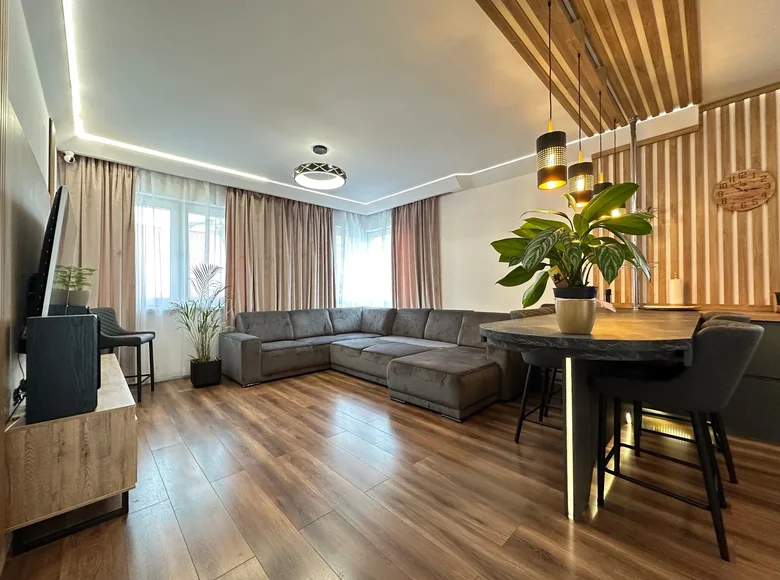 4 bedroom apartment 144 m² Jaworowa, Poland