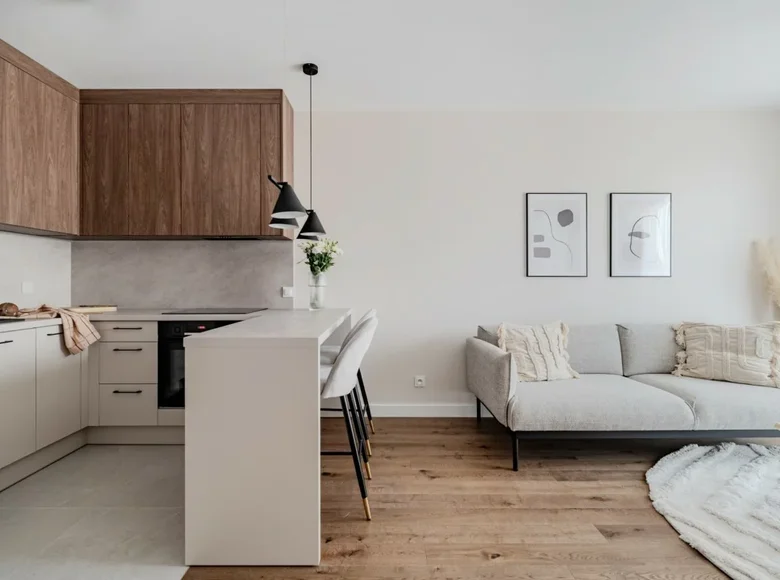 2 room apartment 42 m² Konstancin Jeziorna, Poland