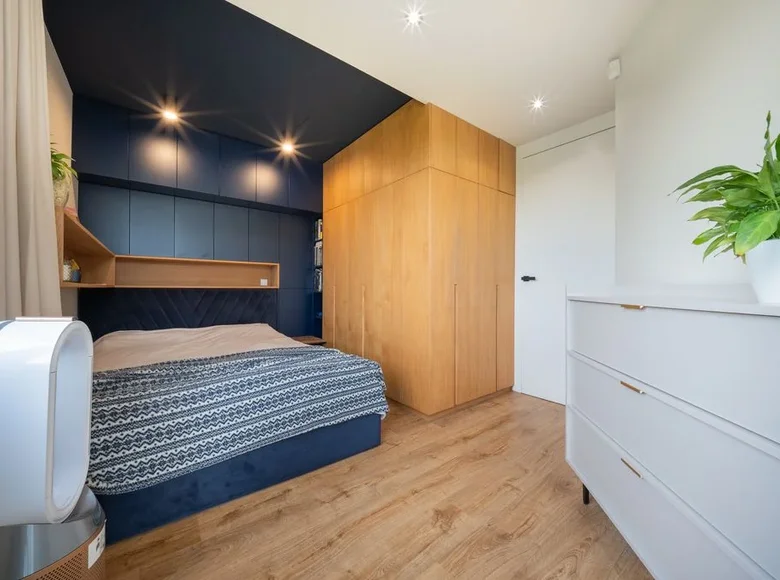 Коммерческое помещение 50 м² Варшава, Польша
