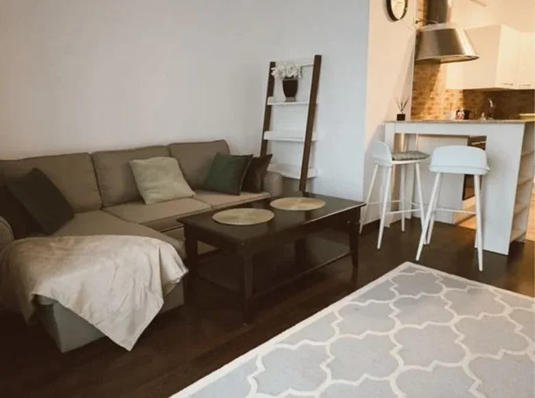 Wohnung 2 zimmer 46 m² in Warschau, Polen