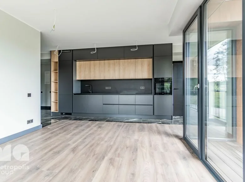 Mieszkanie 3 pokoi 79 m² Ryga, Łotwa
