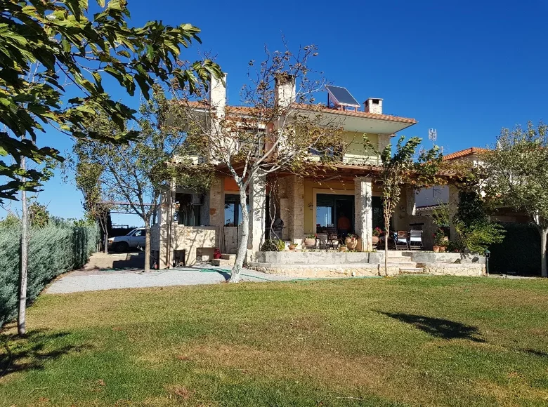Villa de 4 dormitorios 270 m² Municipality of Nea Propontida, Grecia