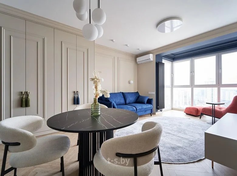 Квартира 3 комнаты 79 м² в Минске, Беларусь