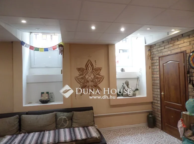 Nieruchomości komercyjne 345 m² Budapeszt, Węgry