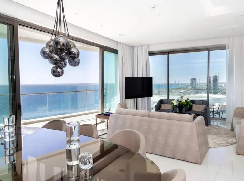 5 bedroom apartment 612 m² Germasogeia, Cyprus