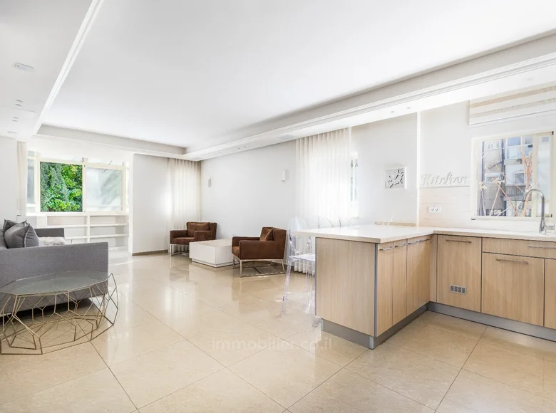 Mieszkanie 4 pokoi 93 m² Jerusalem, Izrael