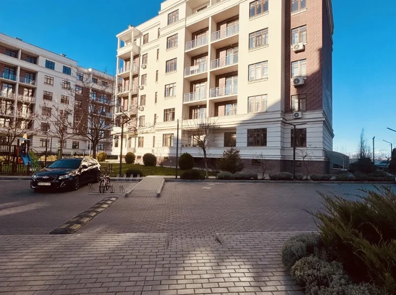 2 room apartment 65 m² Tairove, Ukraine