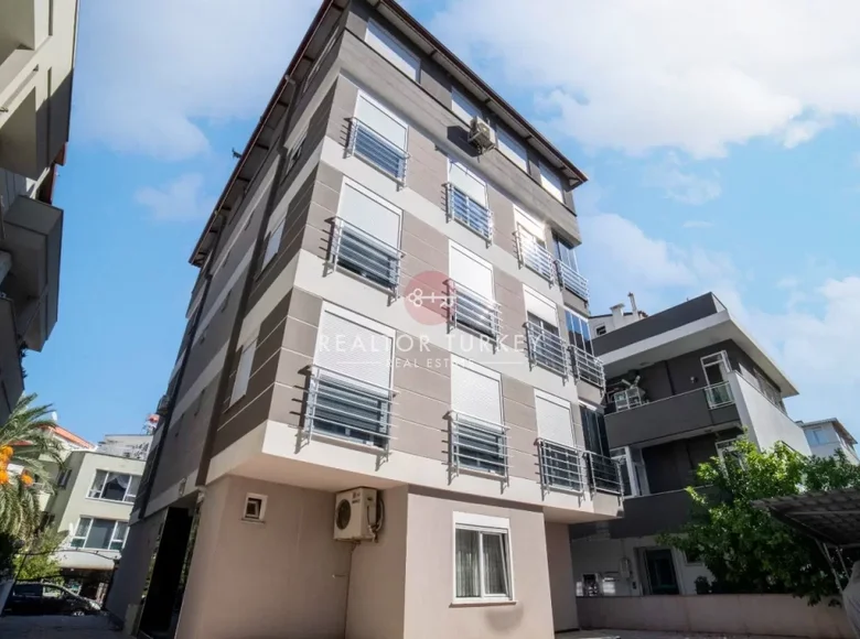 Appartement 1 chambre 120 m² Muratpasa, Turquie