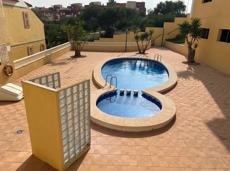 Penthouse 3 pokoi 78 m² San Miguel de Salinas, Hiszpania