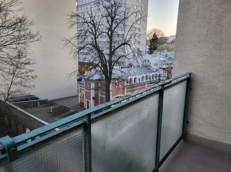 1 room apartment 36 m² in Warsaw, Poland