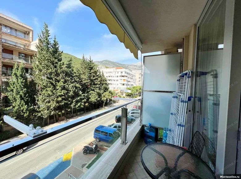 Wohnung 1 Schlafzimmer 57 m² Budva, Montenegro