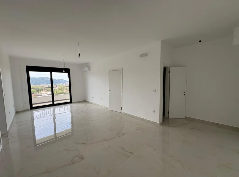 Wohnung 2 Schlafzimmer  Bar, Montenegro