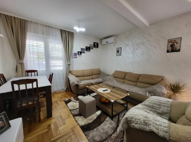 Mieszkanie 2 pokoi 49 m² Budva, Czarnogóra