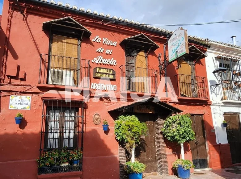 Grundstück  Estepona, Spanien