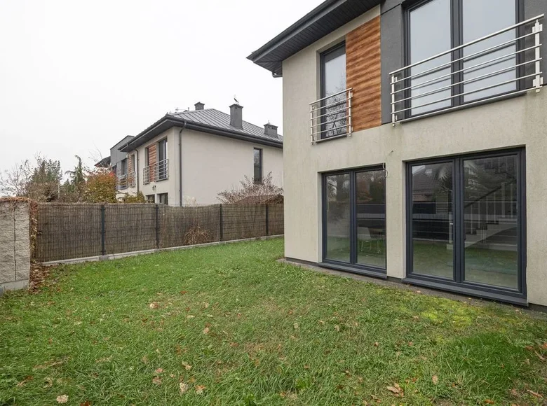 4 room house 100 m² Lomianki, Poland