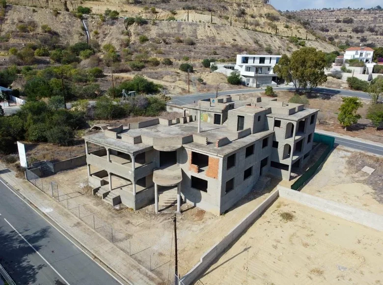 Investissement 720 m² à Oróklini, Chypre