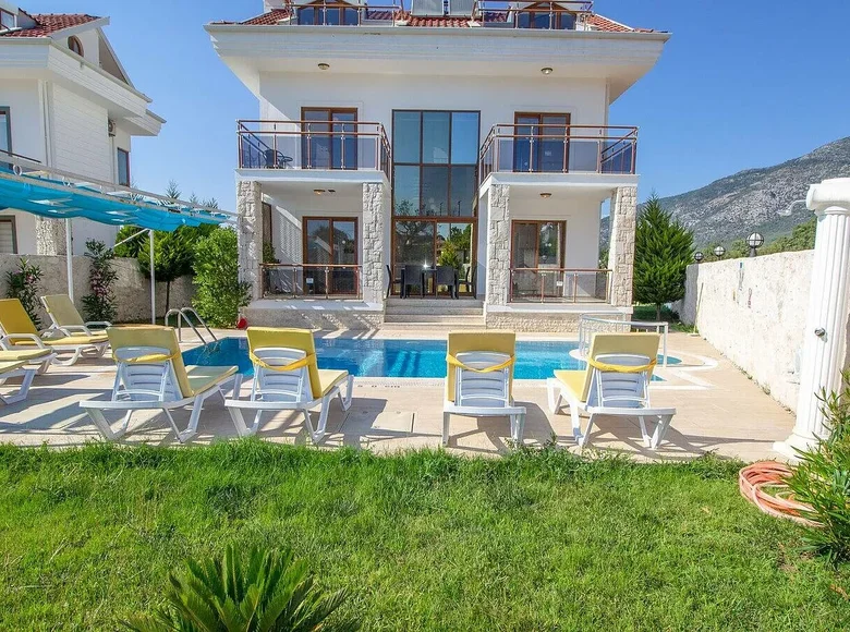 Villa de 5 habitaciones 200 m² Oludeniz, Turquía