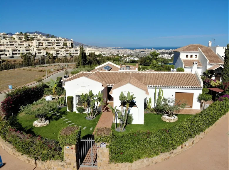 3-Schlafzimmer-Villa 477 m² Mijas, Spanien