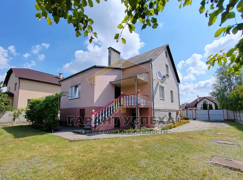 Дом 315 м² Мухавецкий сельский Совет, Беларусь