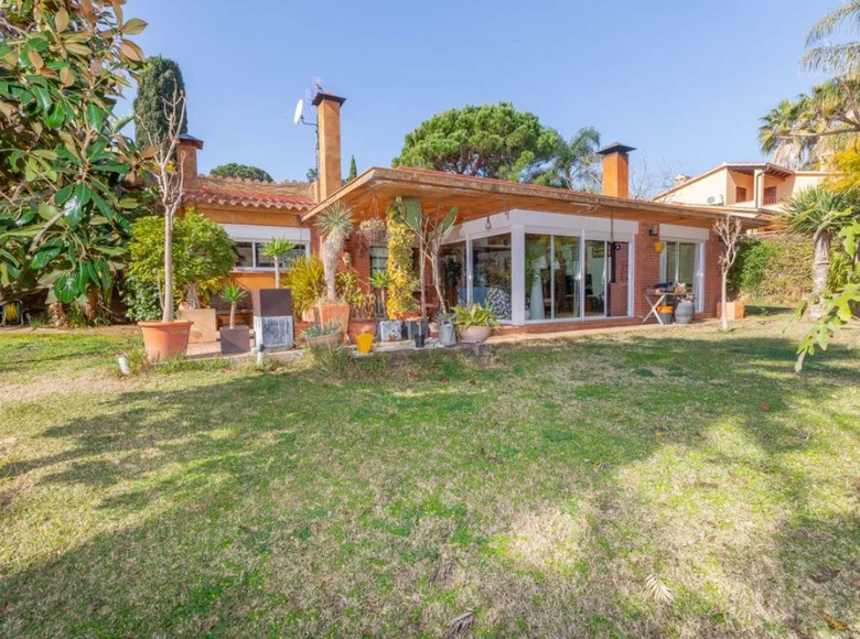 4-Schlafzimmer-Villa  Abadin, Spanien