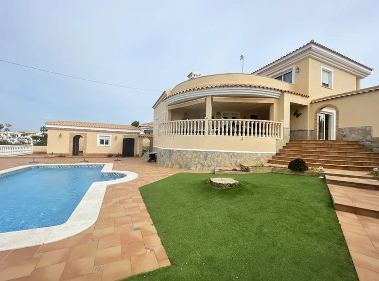Villa 4 chambres 218 m² Orihuela, Espagne
