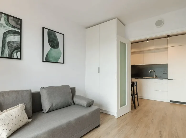 Mieszkanie 2 pokoi 35 m² w Warszawa, Polska